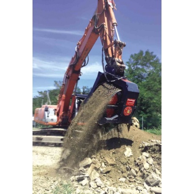 Godet cribleur VMS14 pour mini-pelles 10 a 14T demonstration